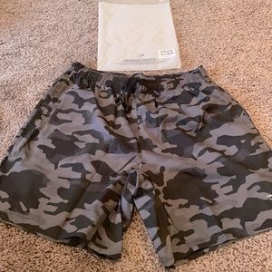Gymshark black camo medium breathable shorts